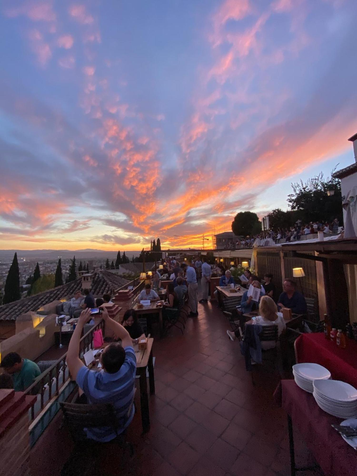 La Casa Juan Ranas Bed & Breakfast กรานาดา ภายนอก รูปภาพ