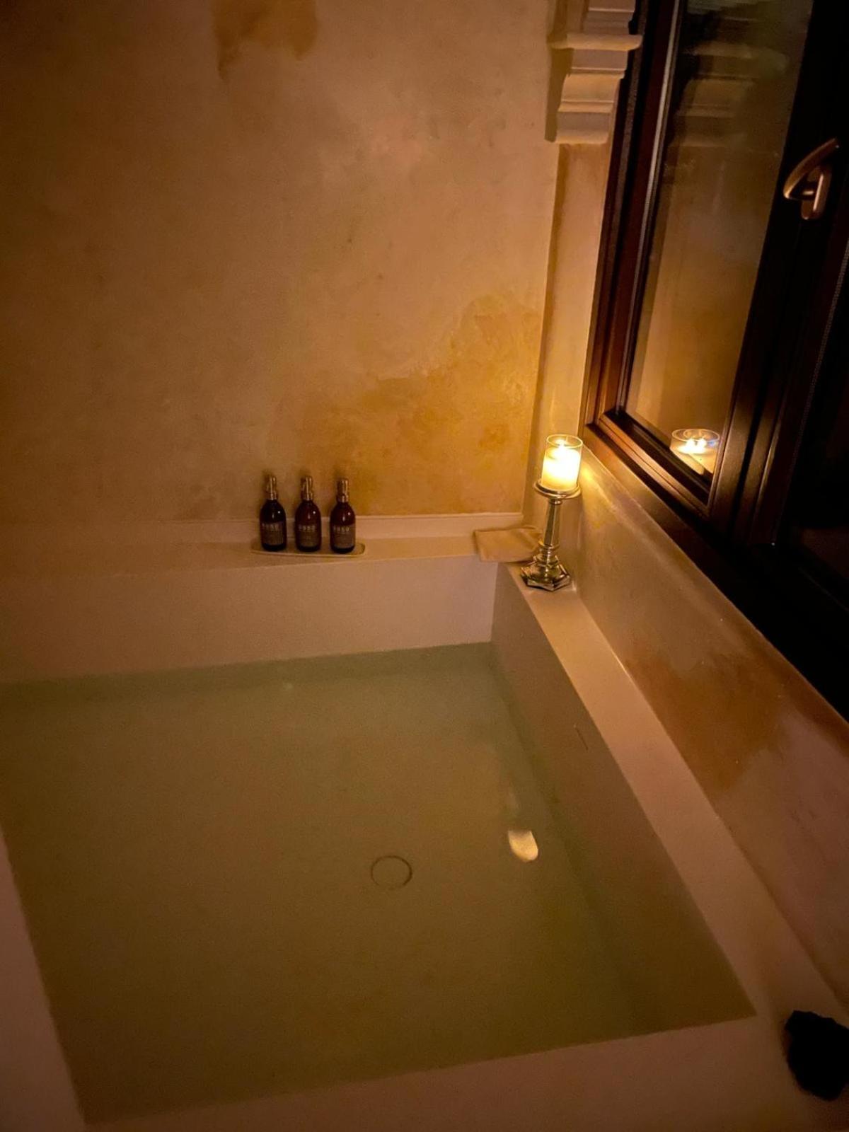 La Casa Juan Ranas Bed & Breakfast กรานาดา ภายนอก รูปภาพ